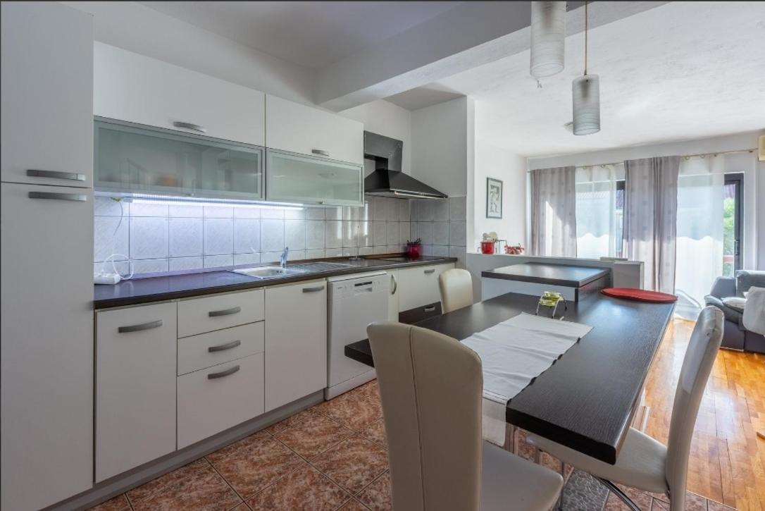 Apartmani Deleut Novi Vinodolski Dış mekan fotoğraf